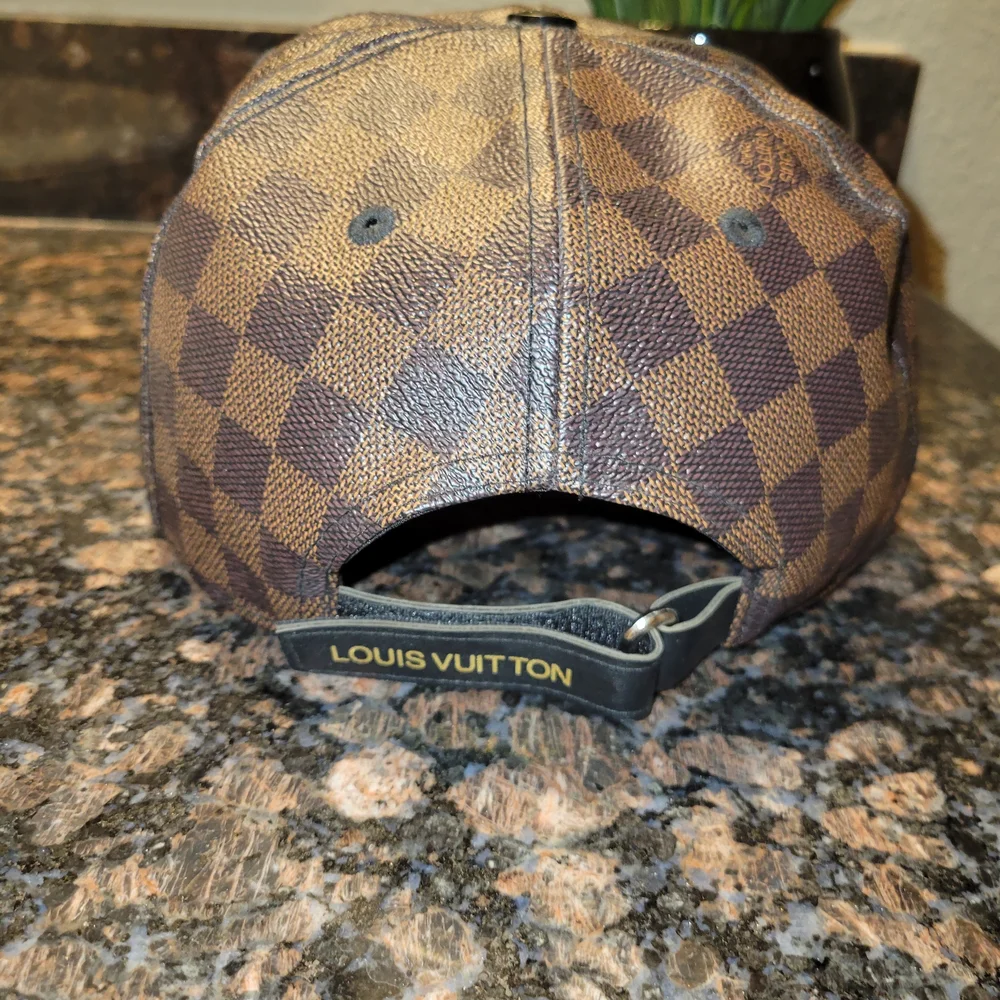 Louis Vuitton Brown Checkered Cap - Picture 5 of 12
